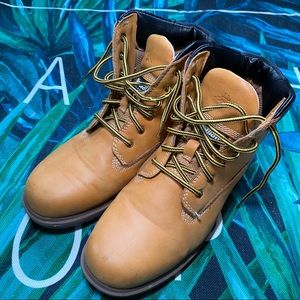 ~SOLD~ Deer Stags MAK2 Waterproof Thinsulate Boot